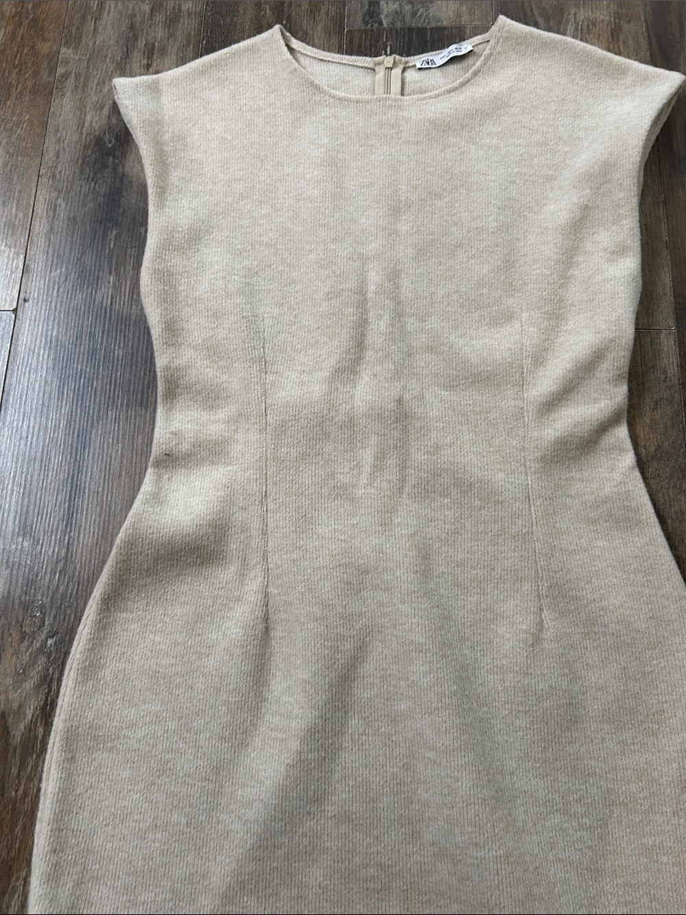 Zara Neutral Cap-Sleeve Knit Mini Dress in Beige - Picture 4 of 10